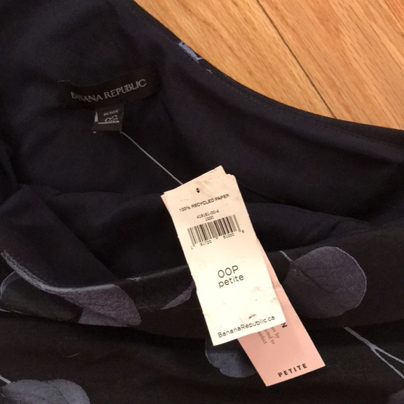 Banana Republic one shoulder top - Picture 2 of 2